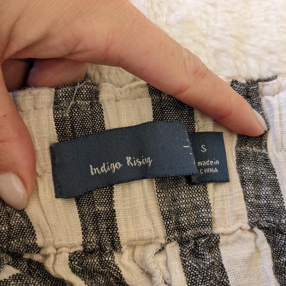 🌷3/15🌷 Indigo Rising Striped High Rise Striped Wide Leg Pants Size S - Picture 3 of 8